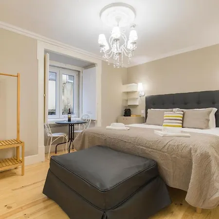 Lovelystay - Charming Douradoures I Lisbona