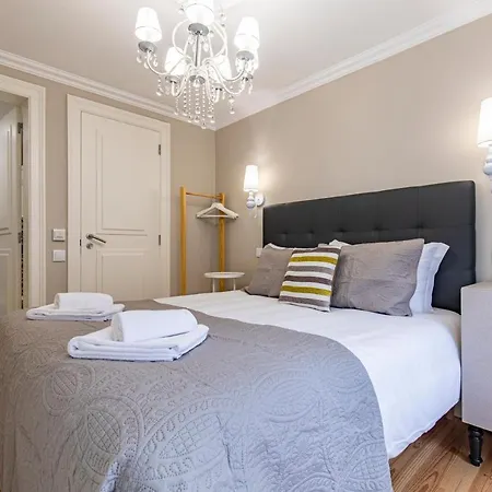 Lovelystay - Charming Douradoures I Apartment Lisbon