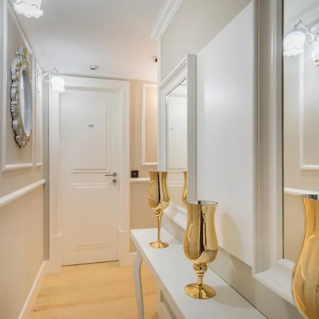 Lovelystay - Charming Douradoures I Lissabon